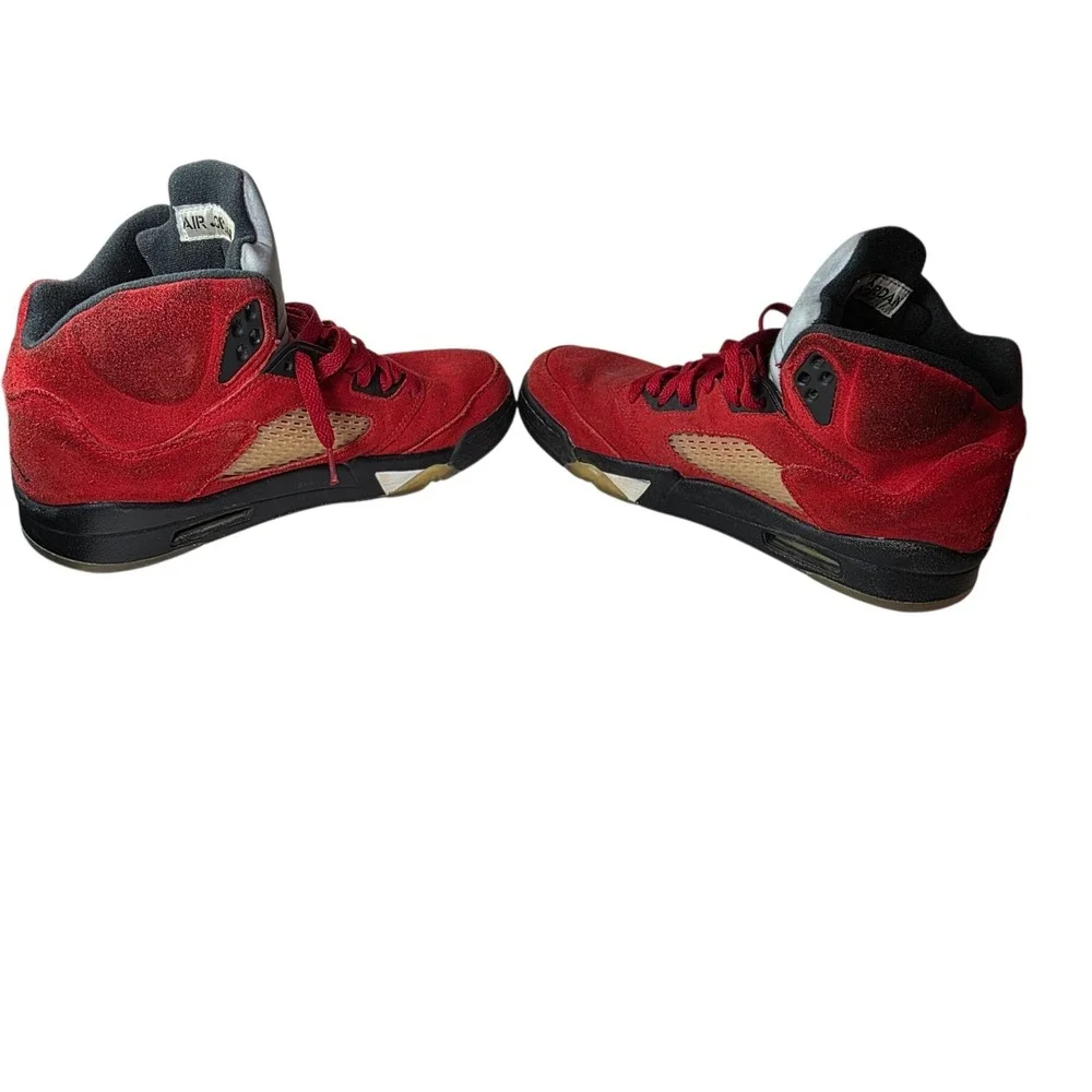 Nike Air Jordan 5 Retro 'Raging Bull' DD0587-600 Size 9.5 Red Suede COA